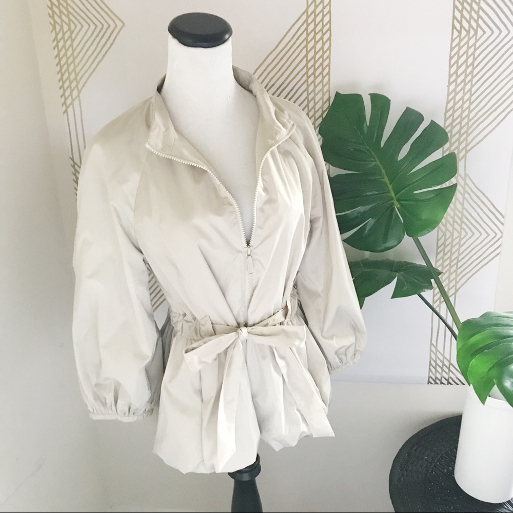 Banana Republic Tan Bubble Jacket with tie